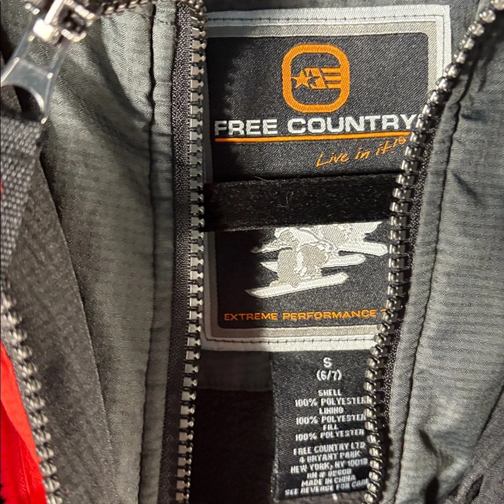 Free Country bold red